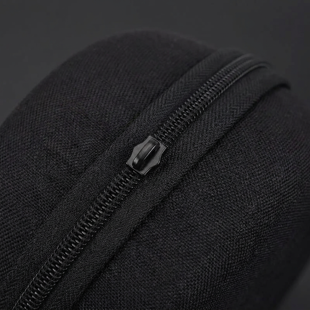 Materiaal- en ritsdetail opbergtas